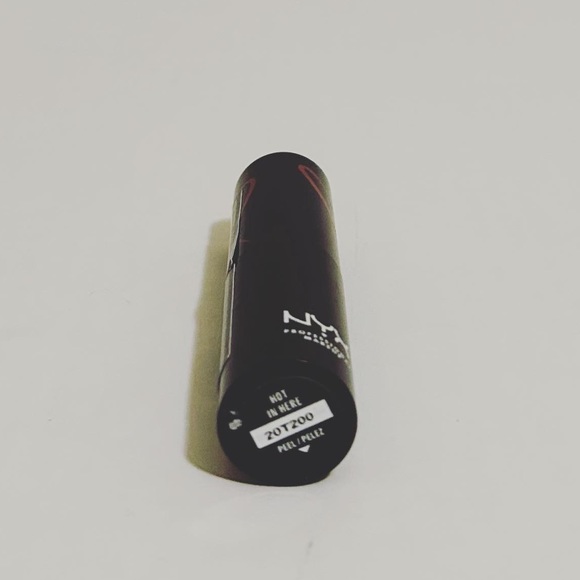 ⭐️5 For 25⭐️ NYX Shout Loud Satin Lipstick Hot In Here - Picture 4 of 7